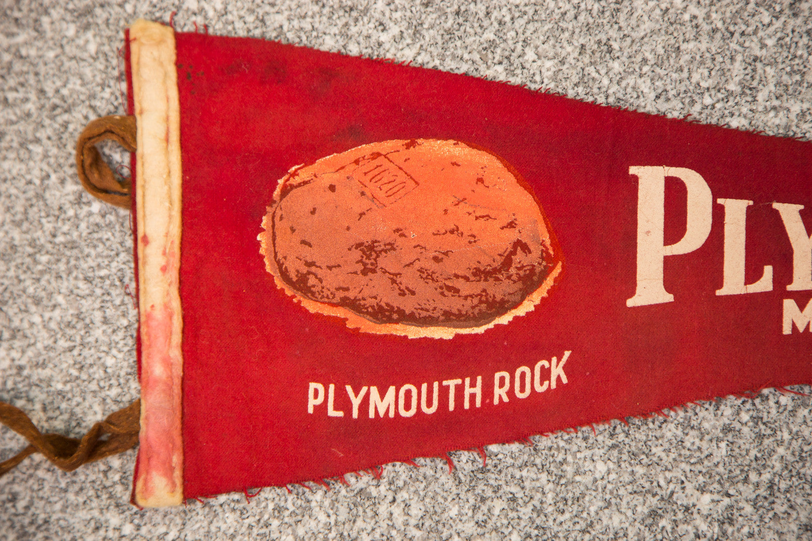Plymouth Rock Massachusetts Felt Flag // ONH Item 3095 Image 1