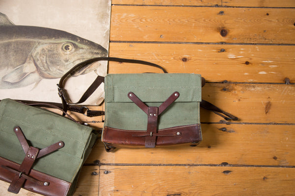 Vintage 1960s Swiss Army Crossbody Bag // ONH Item 3153