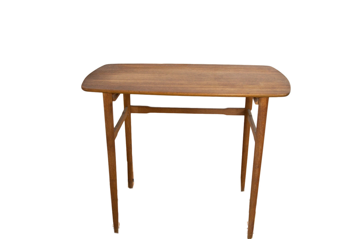 MCM Danish End Table // ONH Item 3189