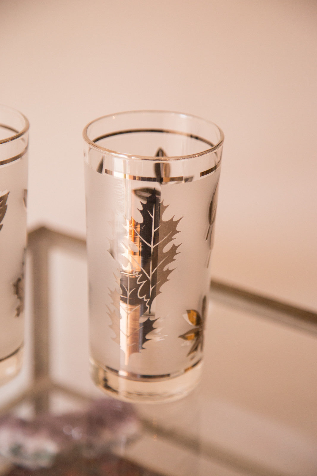 Mid Century Glassware Fall Leaves // ONH Item 3196-A Image 1