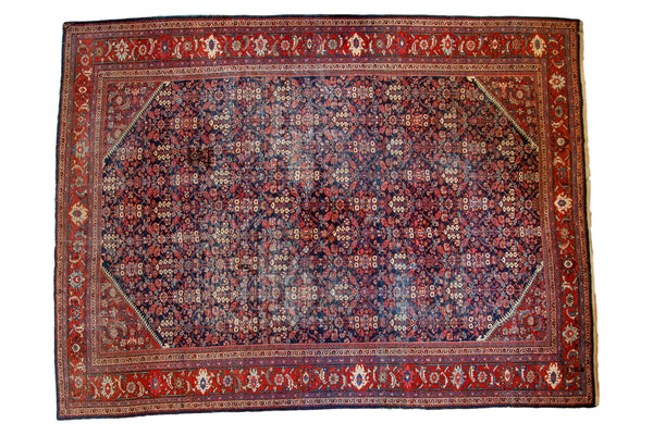 Vintage Distressed Mahal Carpet