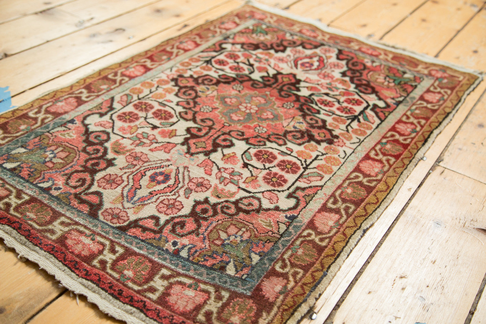 Vintage Sarouk Rug Mat