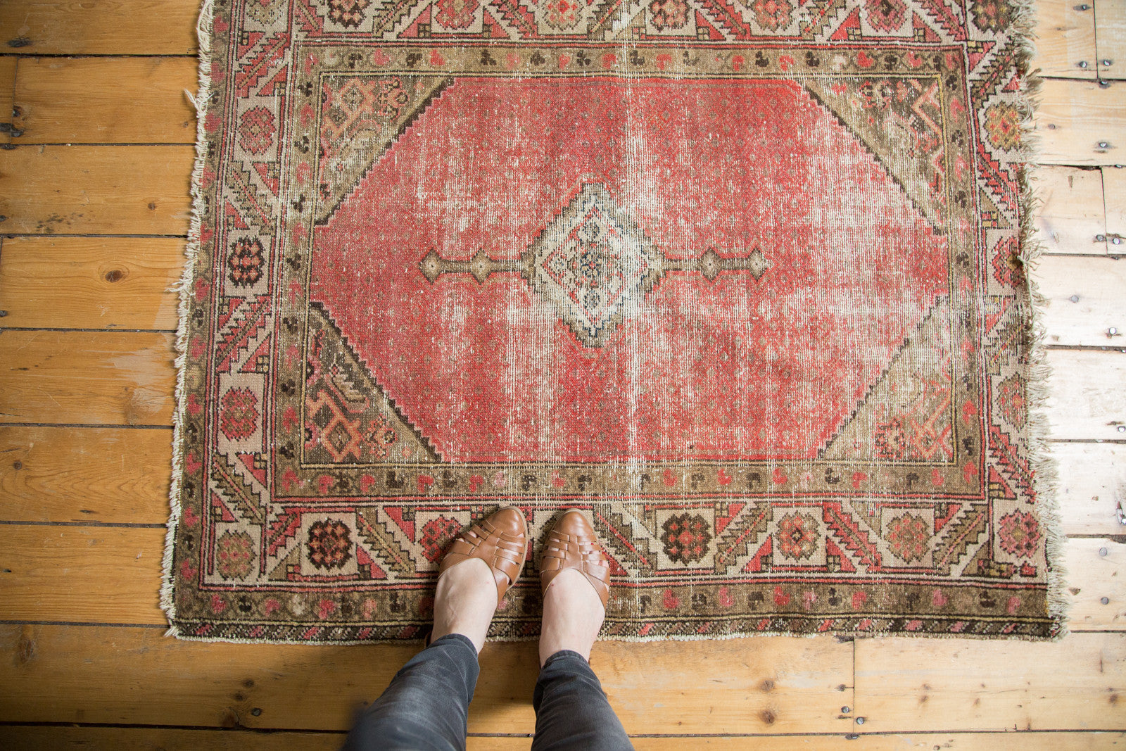 Small Blush Vintage Rug 2x3 turkish faded oushak 