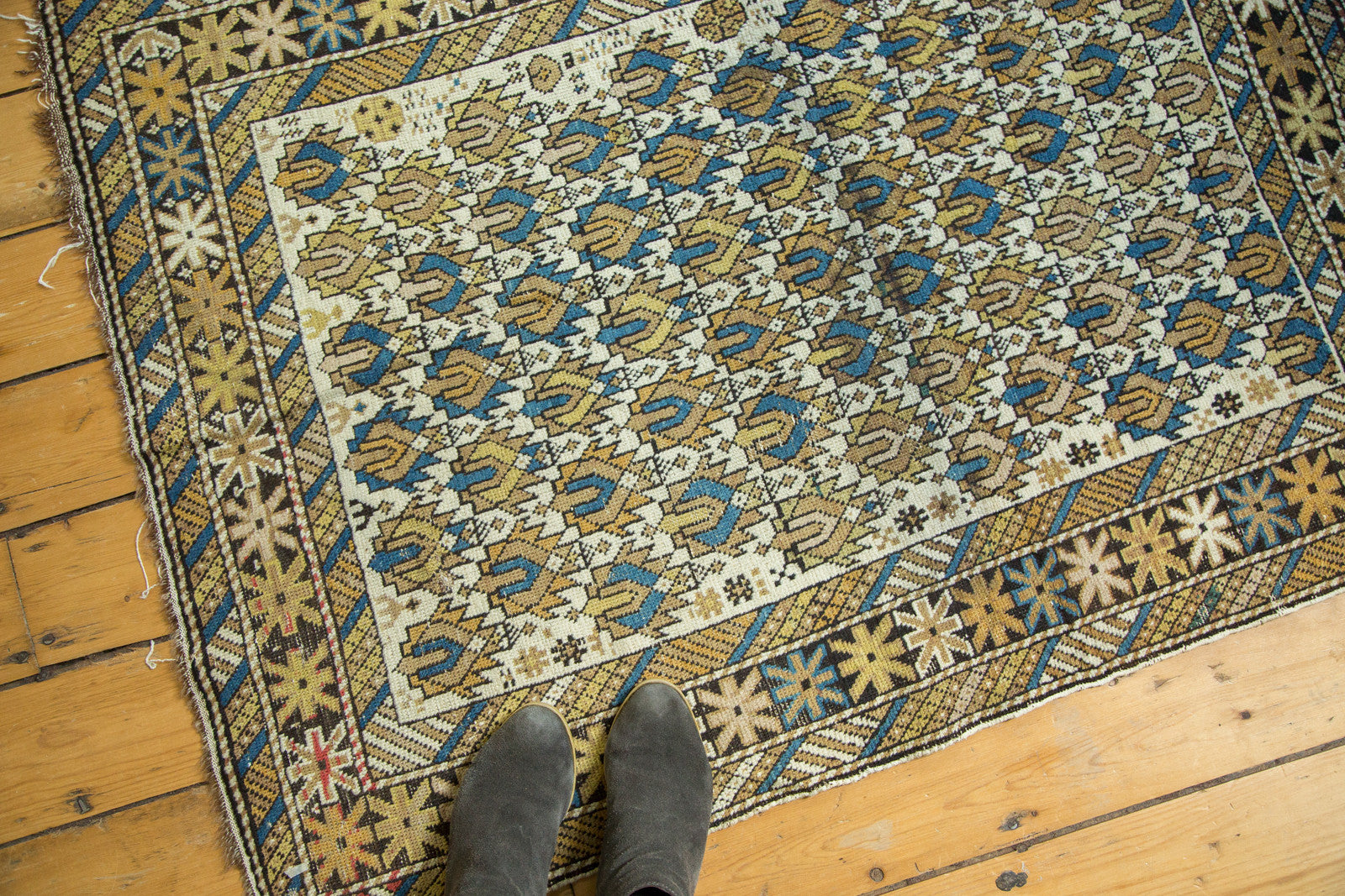  Antique Caucasian Rug / Item 3775 image 2