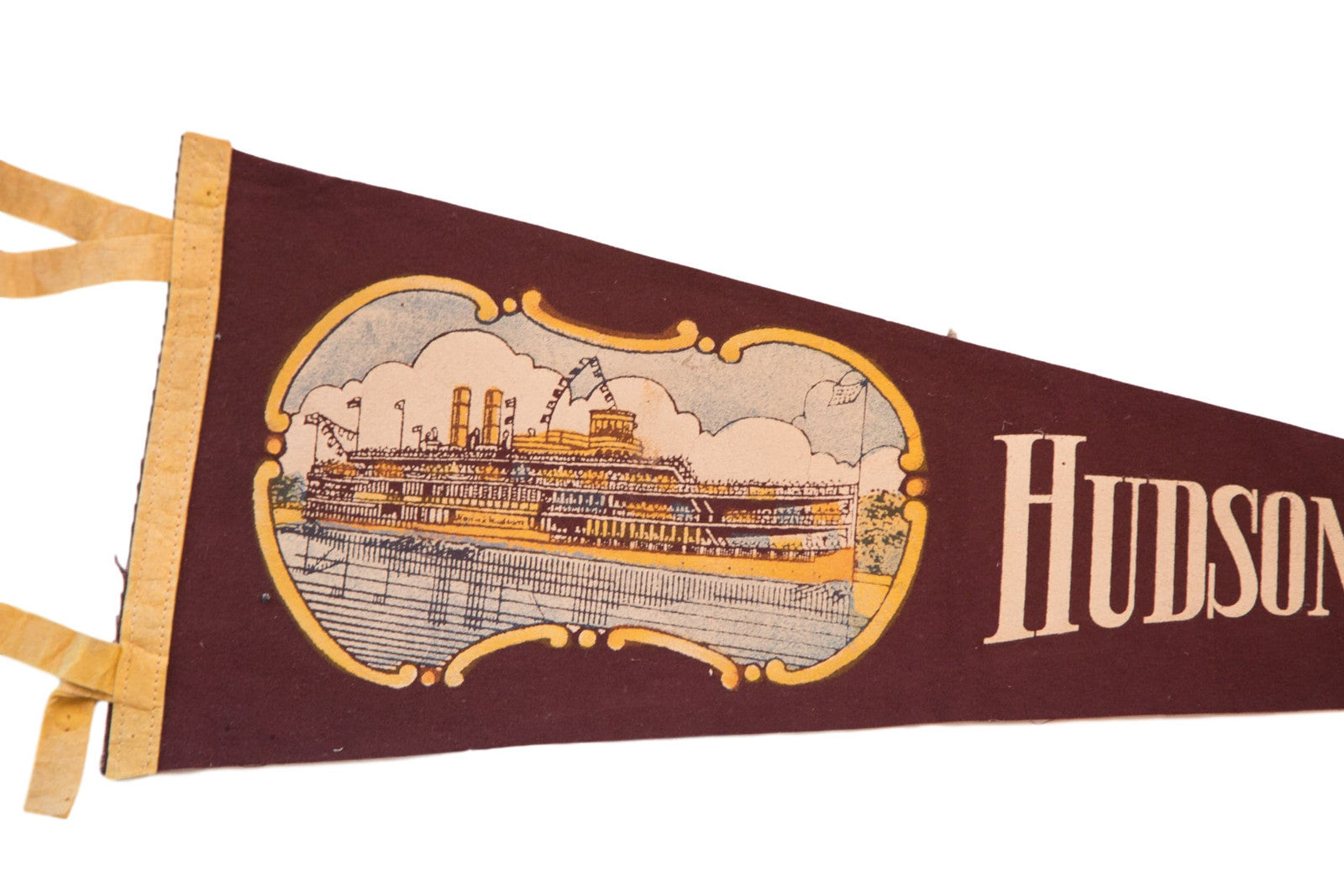 Hudson River Dayline Felt Flag // ONH Item 3829 Image 1