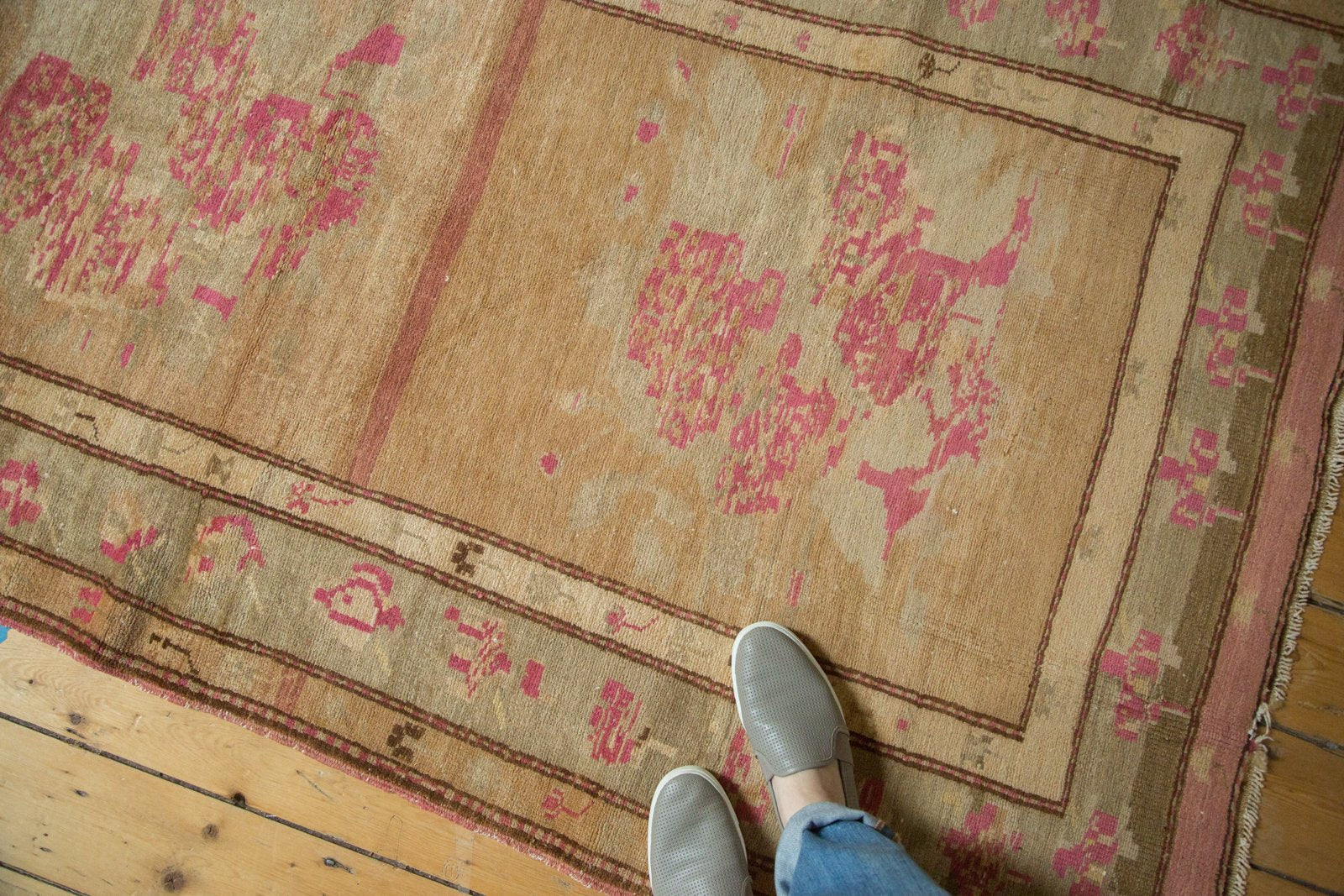 4x7.5 Vintage Oushak Rug // ONH Item 4149 Image 1