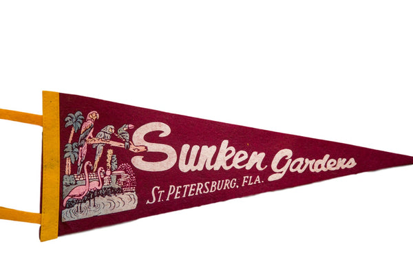 Vintage Sunken Gardens St. Petersburg Florida Parrots And Flamingos Felt Flag Pennant