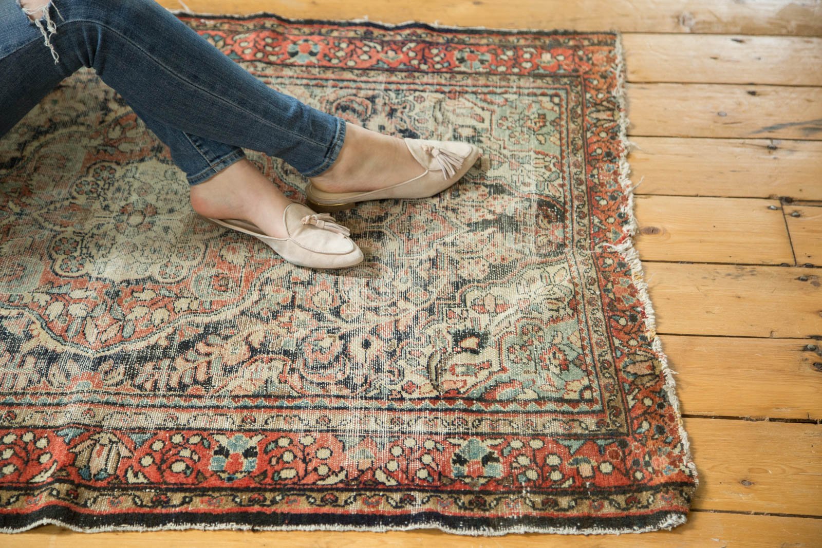 Vintage Dargezine Square Rug