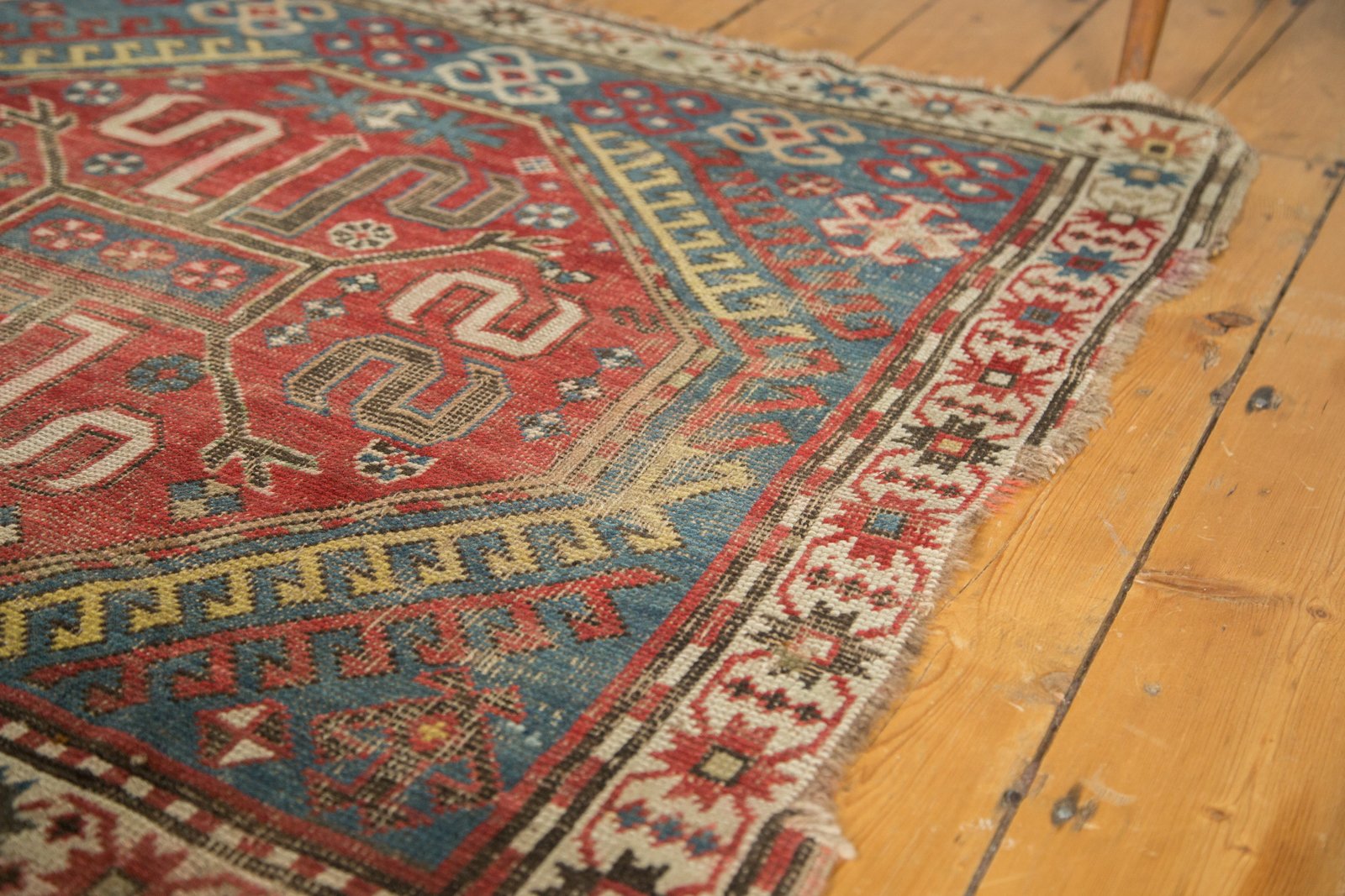 4x4 Vintage Caucasian Square Rug