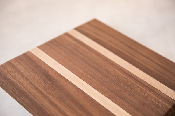 Serving / Cutting Board Mahogany and Maple Small // ONH Item 4424 Image 1