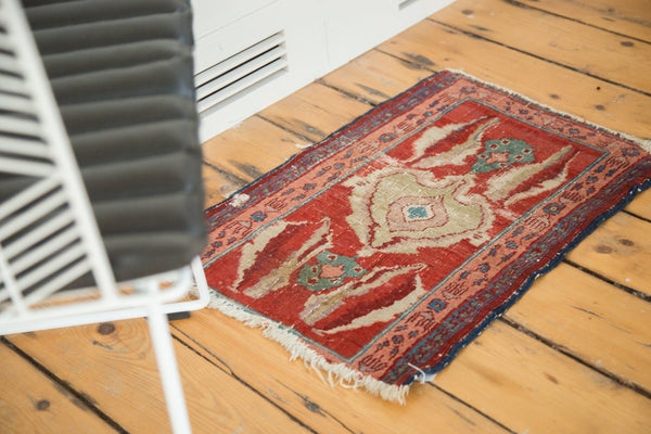 1.5x2 Antique Serapi Square Rug Mat // ONH Item 4512 Image 2