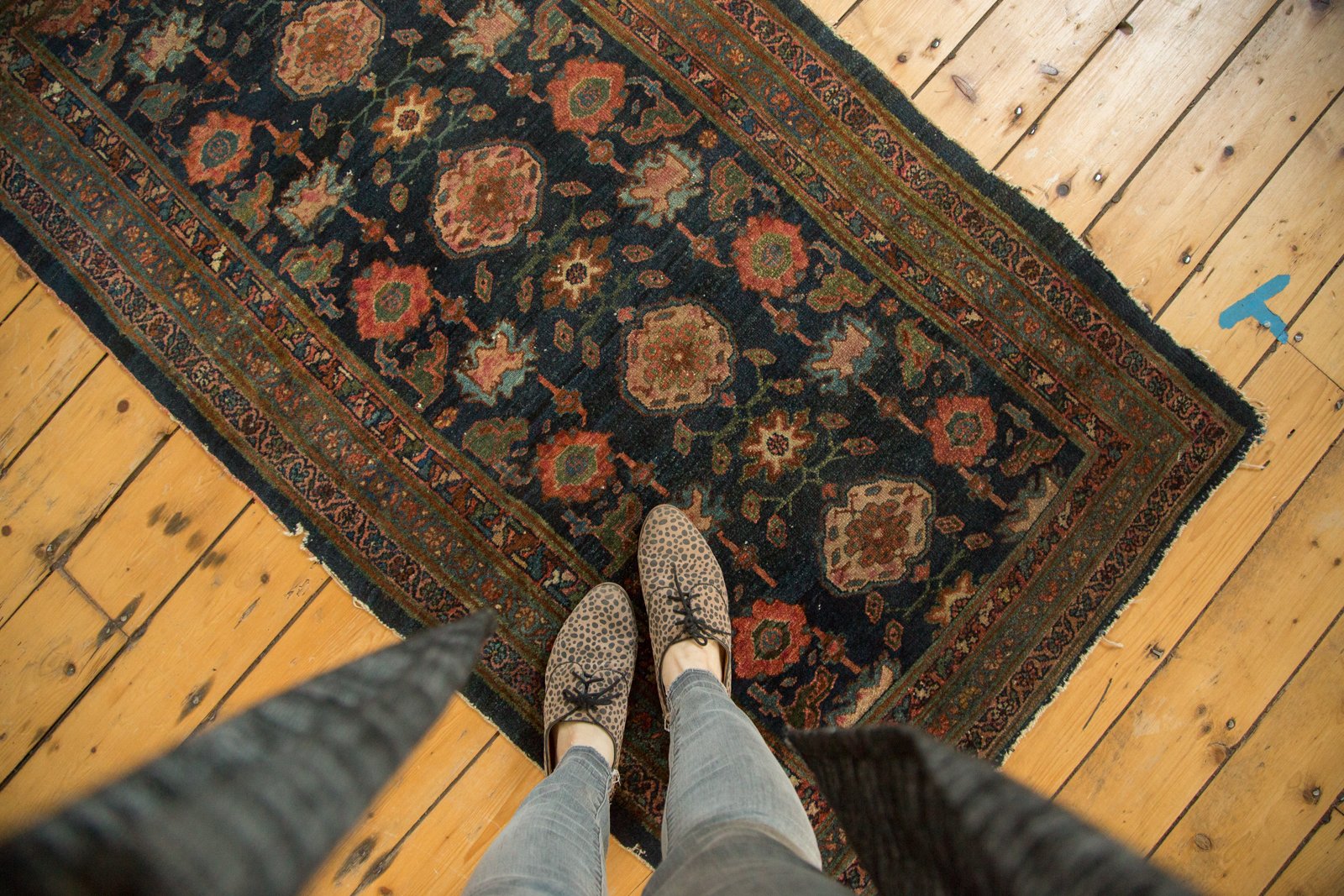 Antique Fine Lilihan Rug Runner