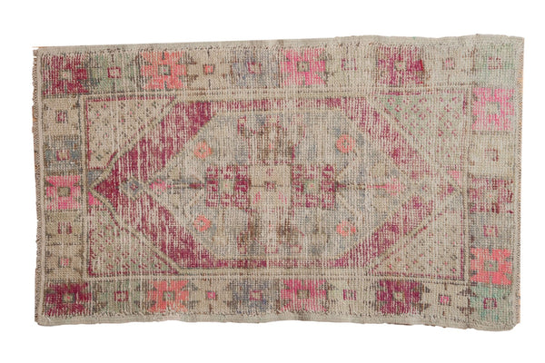 2'6" x 4'4" Vintage Oushak Rug / Item 4895 image 1