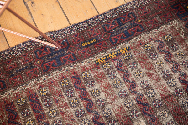 Antique Belouch Square Rug