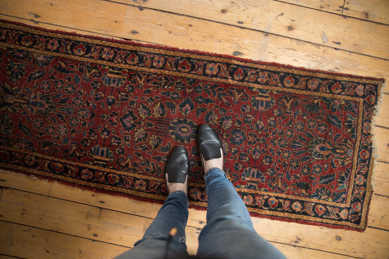 2x11 Vintage Lilihan Rug Runner // ONH Item 5110 Image 1