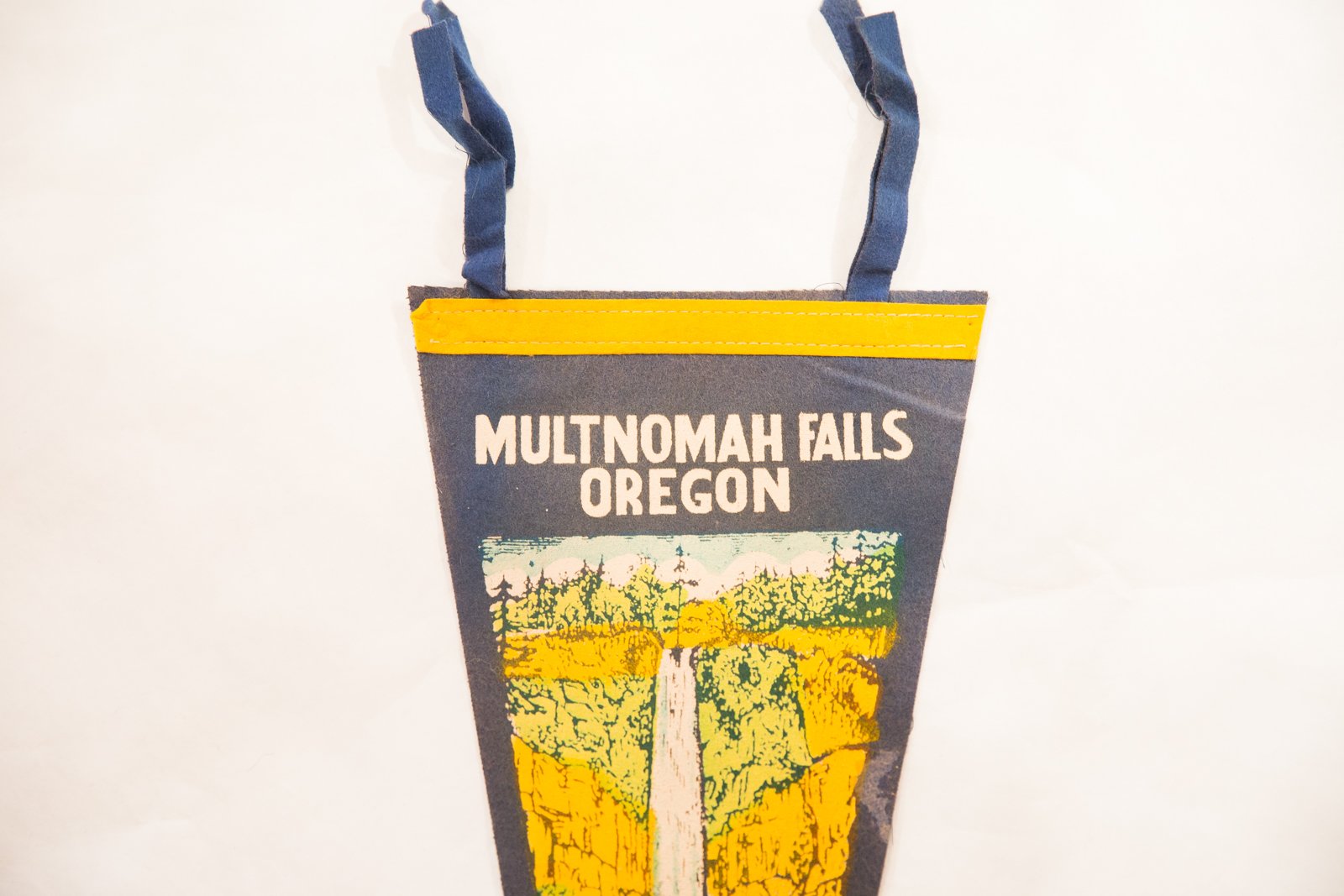 Multnomah Falls, Oregon Vintage Felt Flag