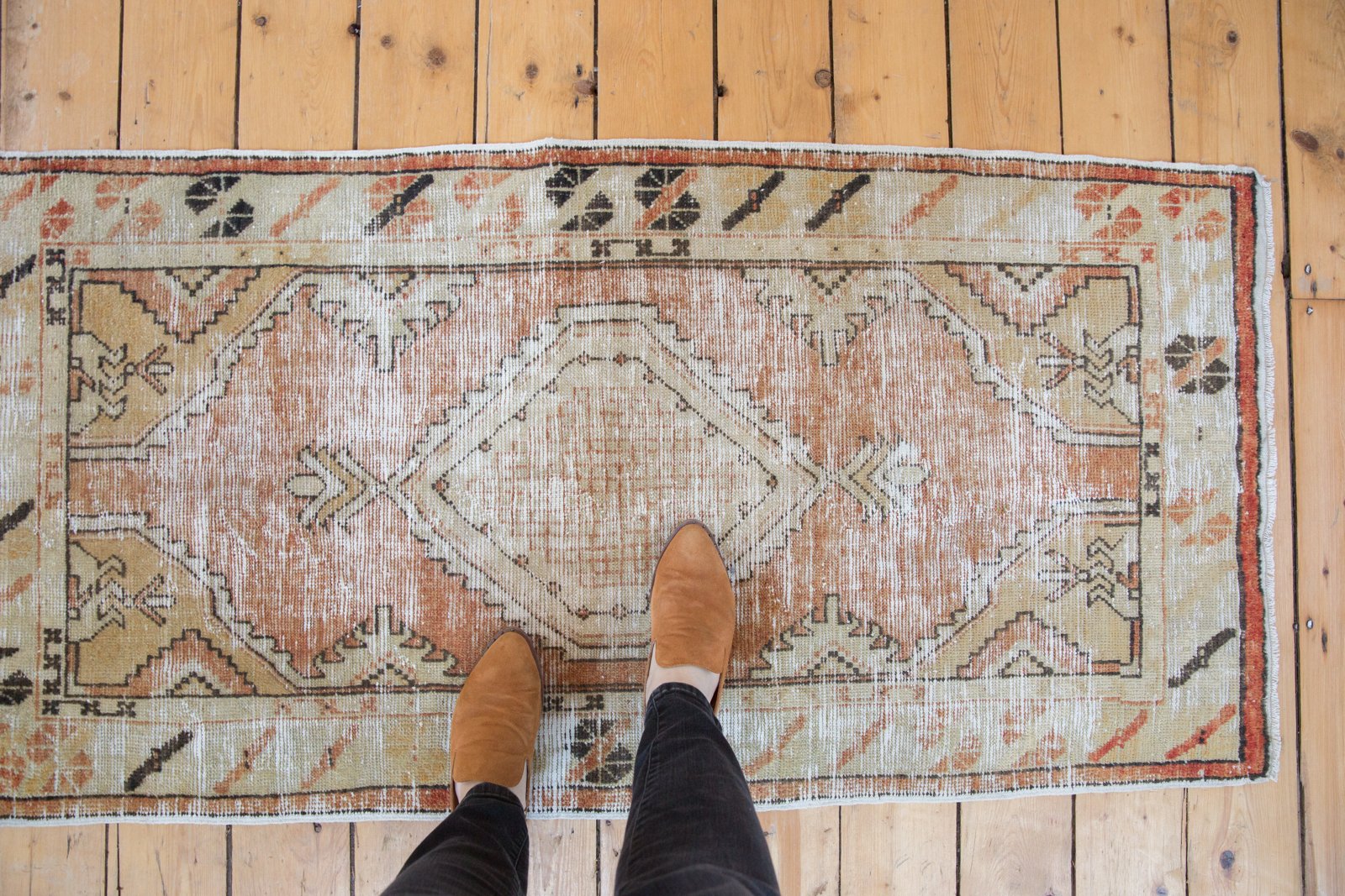 2.5x5 Vintage Distressed Oushak Rug Runner // ONH Item 5173 Image 1