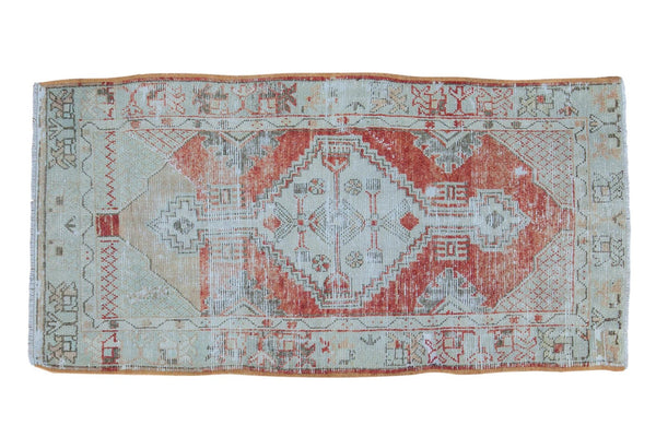 2'6" x 4'9" Vintage Distressed Oushak Rug Runner / Item 5177 image 1