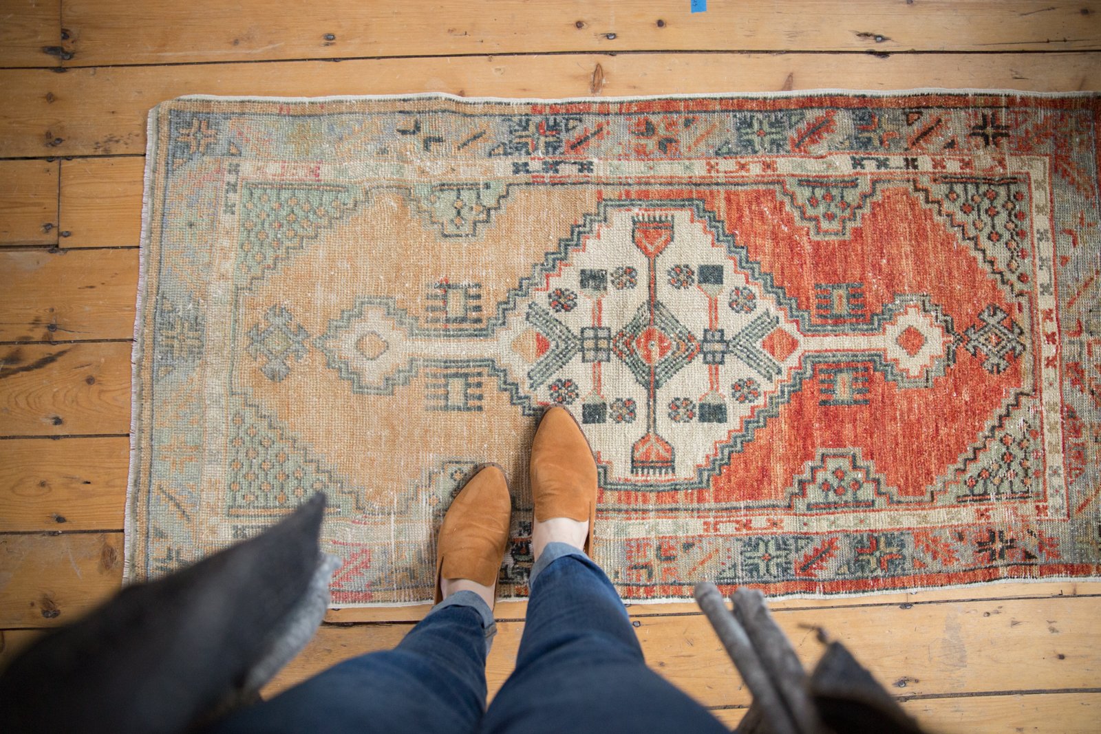 2.5x5 Vintage Distressed Oushak Rug Runner // ONH Item 5185 Image 1