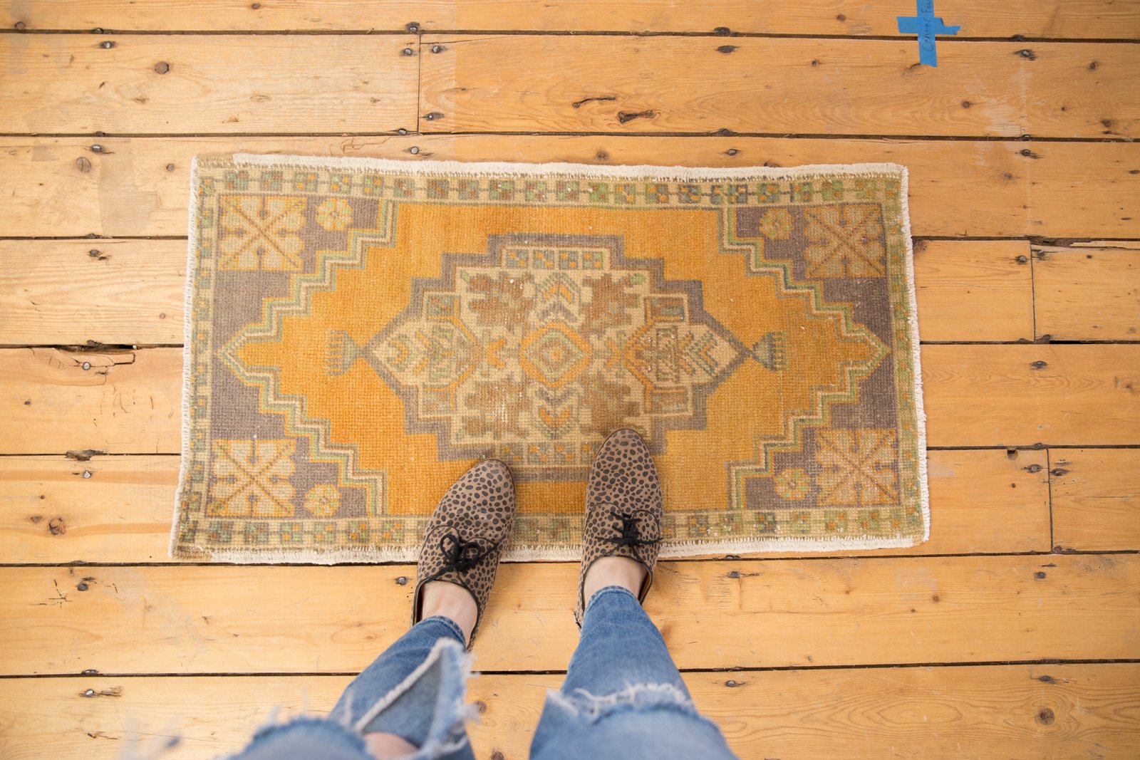 1.5x3 Vintage Distressed Oushak Rug Mat // ONH Item 5305 Image 1