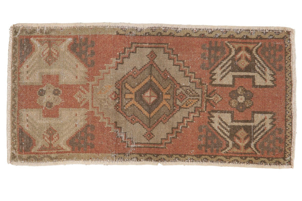 1'8" x 3'4" Vintage Distressed Oushak Rug Mat Runner / Item 5308 image 1