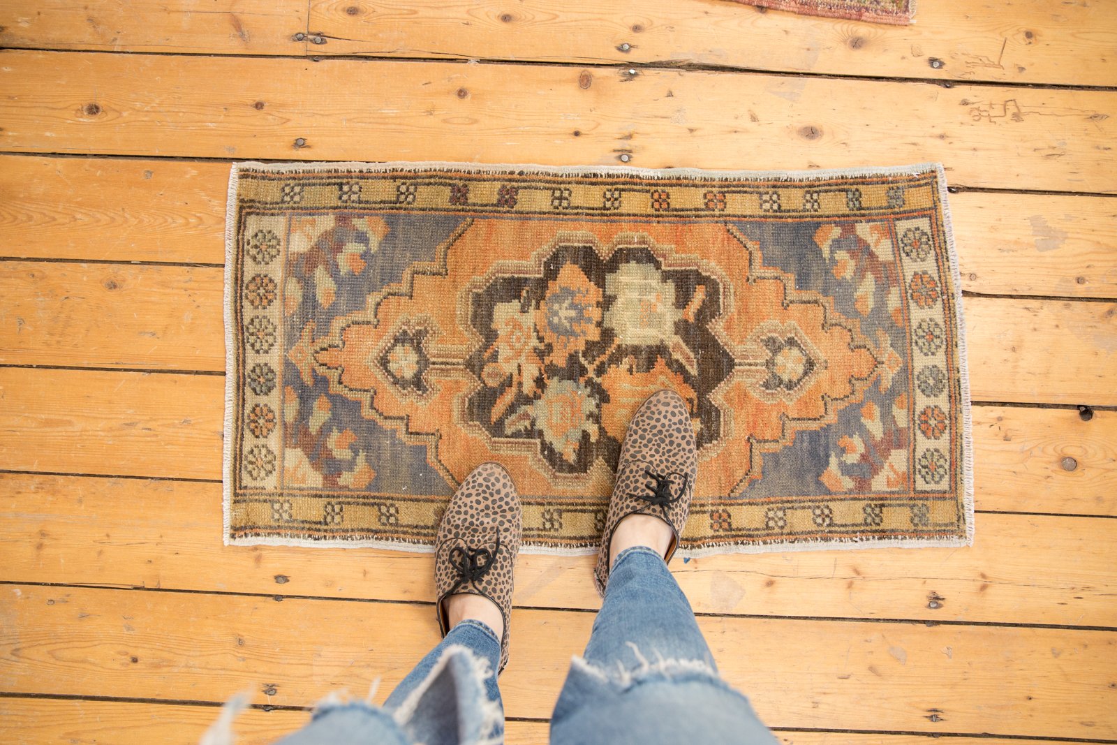 1.5x3 Vintage Distressed Oushak Rug Mat // ONH Item 5309 Image 1