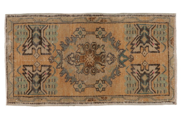 1.5x3 Vintage Distressed Oushak Rug Mat // ONH Item 5333