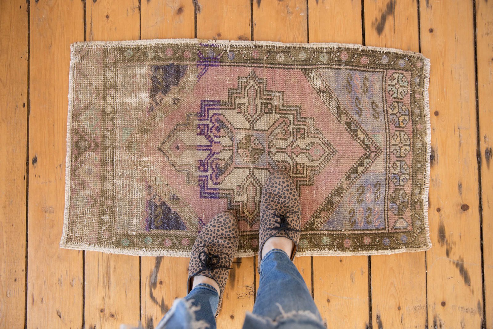 Vintage Distressed Oushak Rug Mat