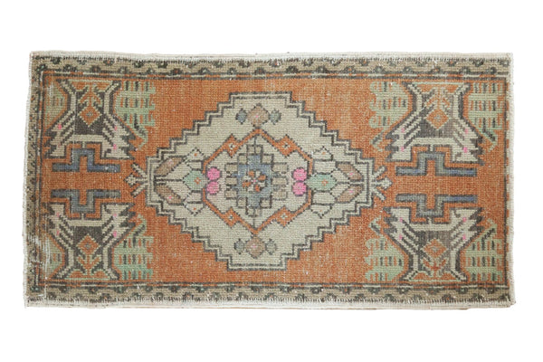 1'7" x 3' Vintage Distressed Oushak Rug Mat / Item 5339 image 1
