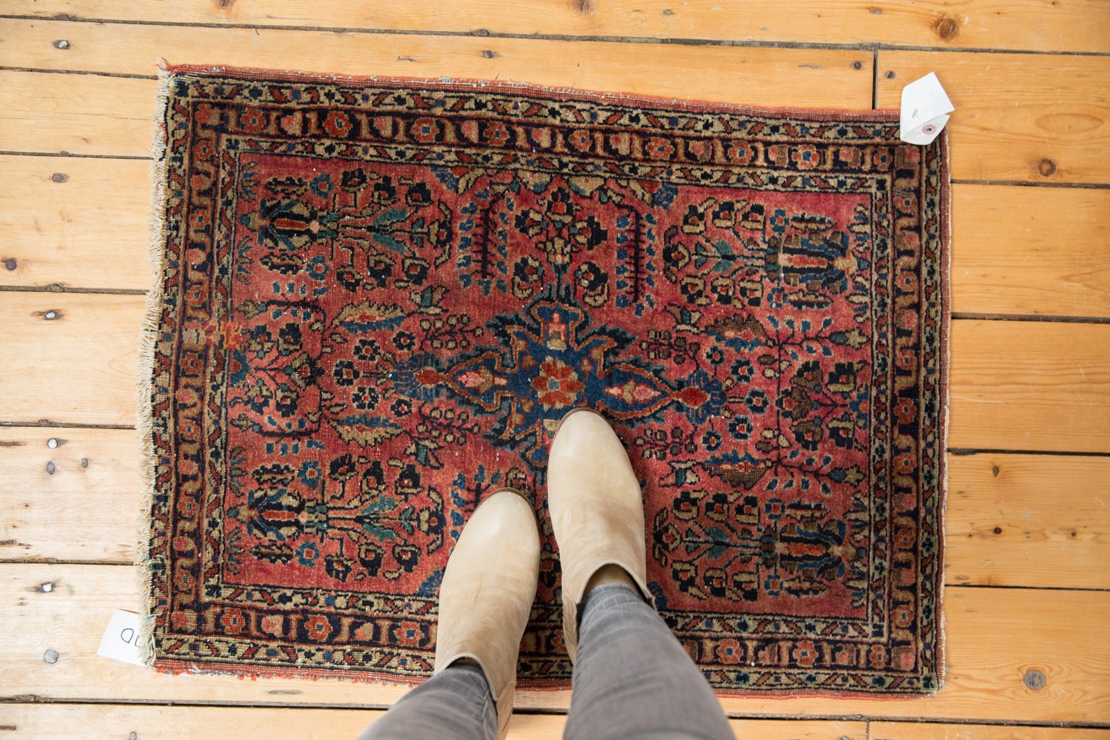 Vintage Fine Sarouk Rug Mat