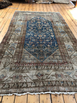 5.5x9.5 Vintage Malayer Carpet // ONH Item 5474 Image 1