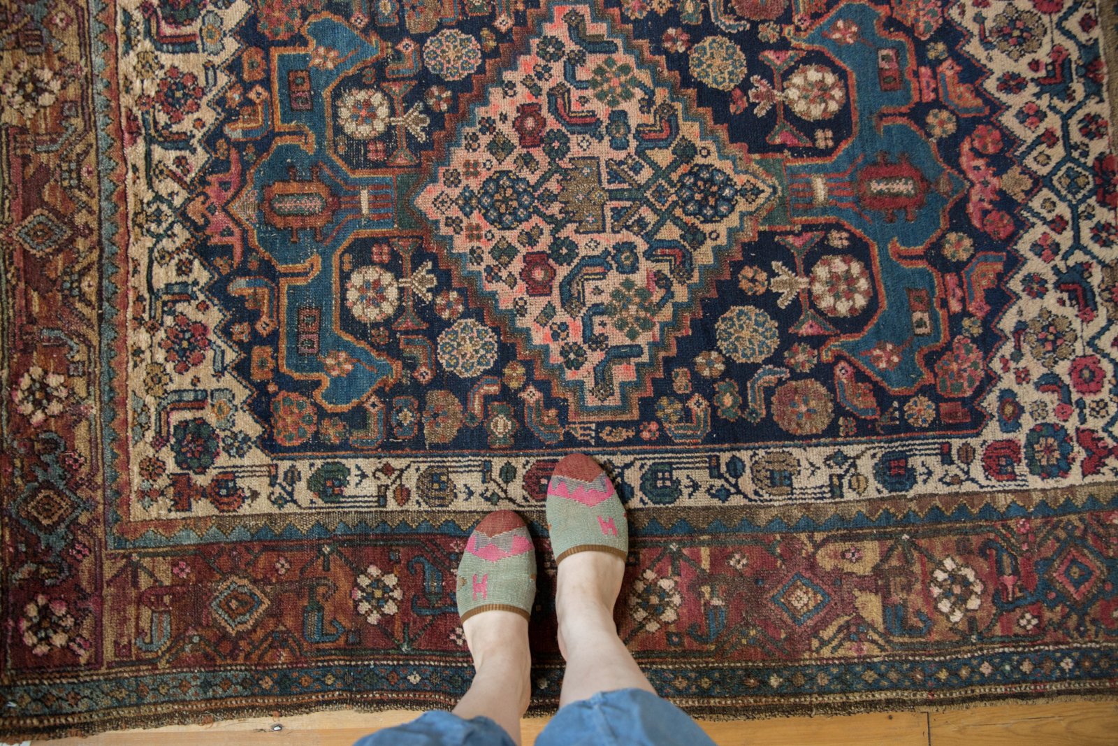  Antique Kurdish Bijar Rug / Item 5567 image 2