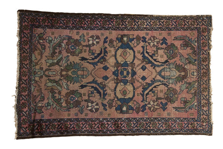 2'7" x 4' Antique Lilihan Rug / Item 5578 image 1