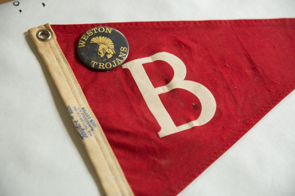 B Weston Trojans Felt Flag