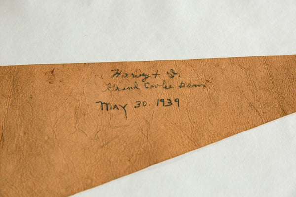 1939 Grand Coulee Dam Eight Wonder of the World Felt Flag