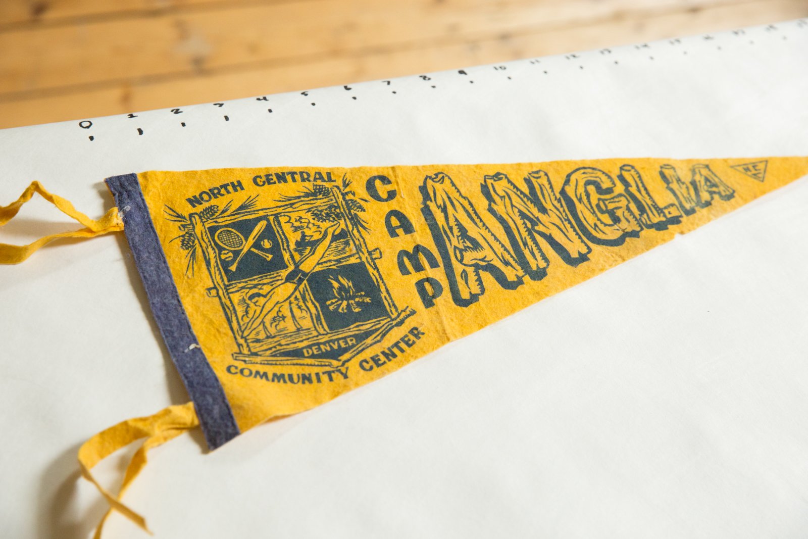 ancien petit fanion pennant wimpel * US VAIRES * FRANCE