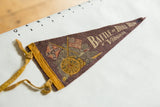 Yellow ties and detailed flag imagery on the vintage Battle of Bull Run felt pennant.