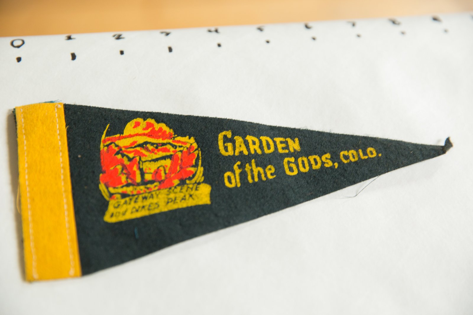 Garden of the Gods, COLO. (Gateway Scene and Pikes Park) Felt Flag