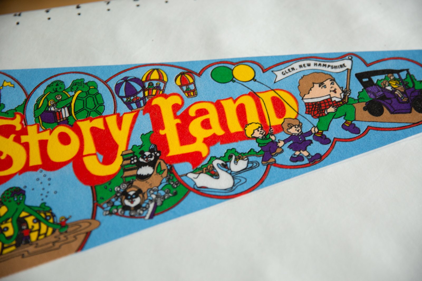 Story Land Glenn. New Hampshire Felt Flag