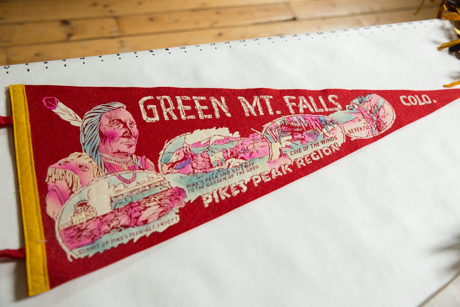 Green Mt Falls Colo. Pikes Peak Region Felt Flag