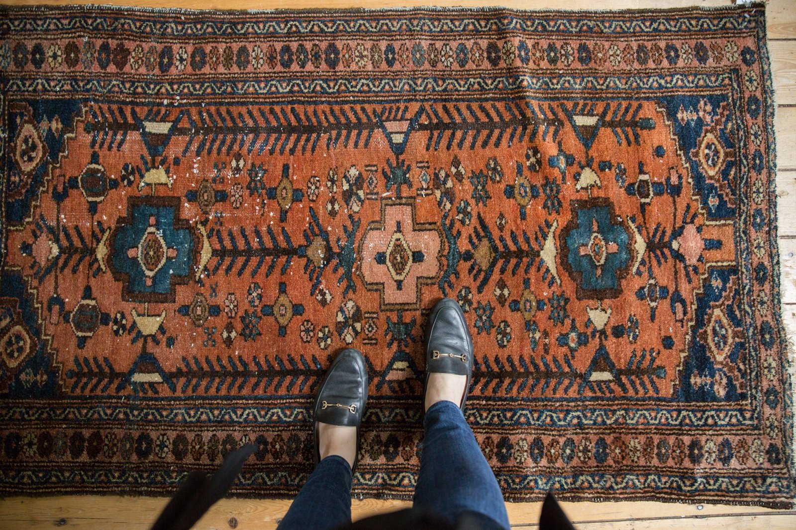 3.5x5.5 Vintage Kurdish Hamadan Rug // ONH Item 5910 Image 1