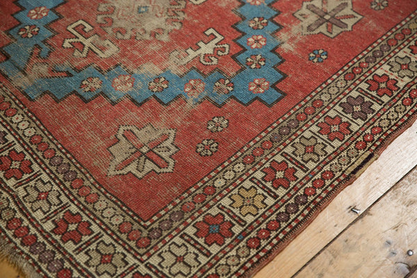  Antique Caucasian Rug / Item 5946 image 3