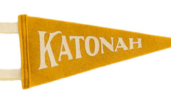 Katonah NY Mini Old Gold Felt Pennant // ONH Item 6024 Image 1