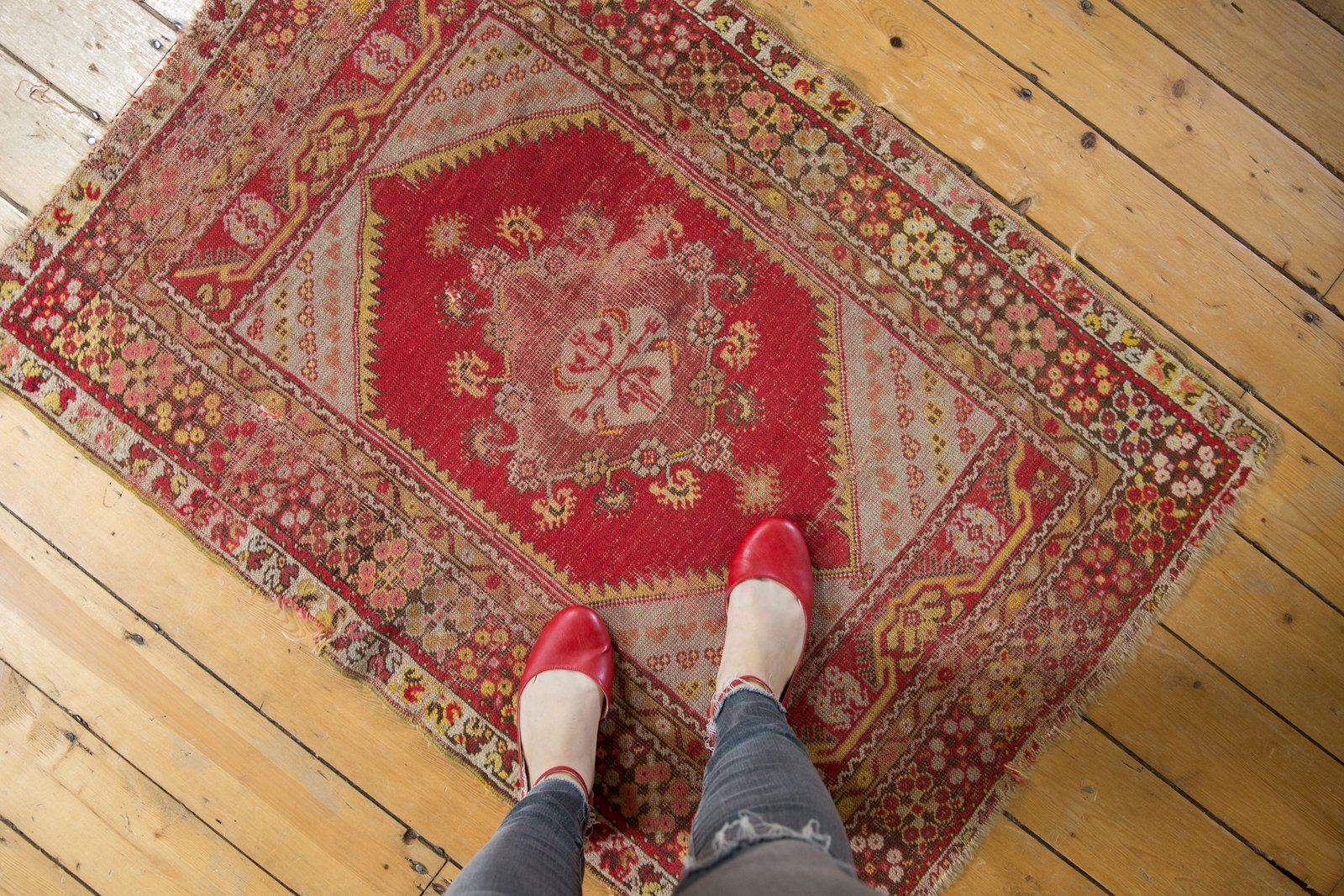 3x4.5 Vintage Melas Rug // ONH Item 6062 Image 1