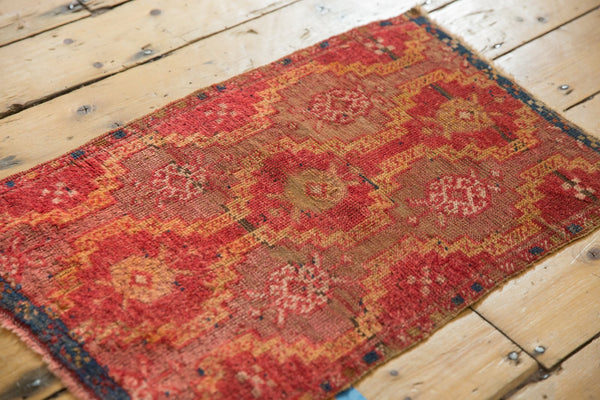 1.5x2.5 Antique Yastik Rug Mat // ONH Item 6070 Image 3