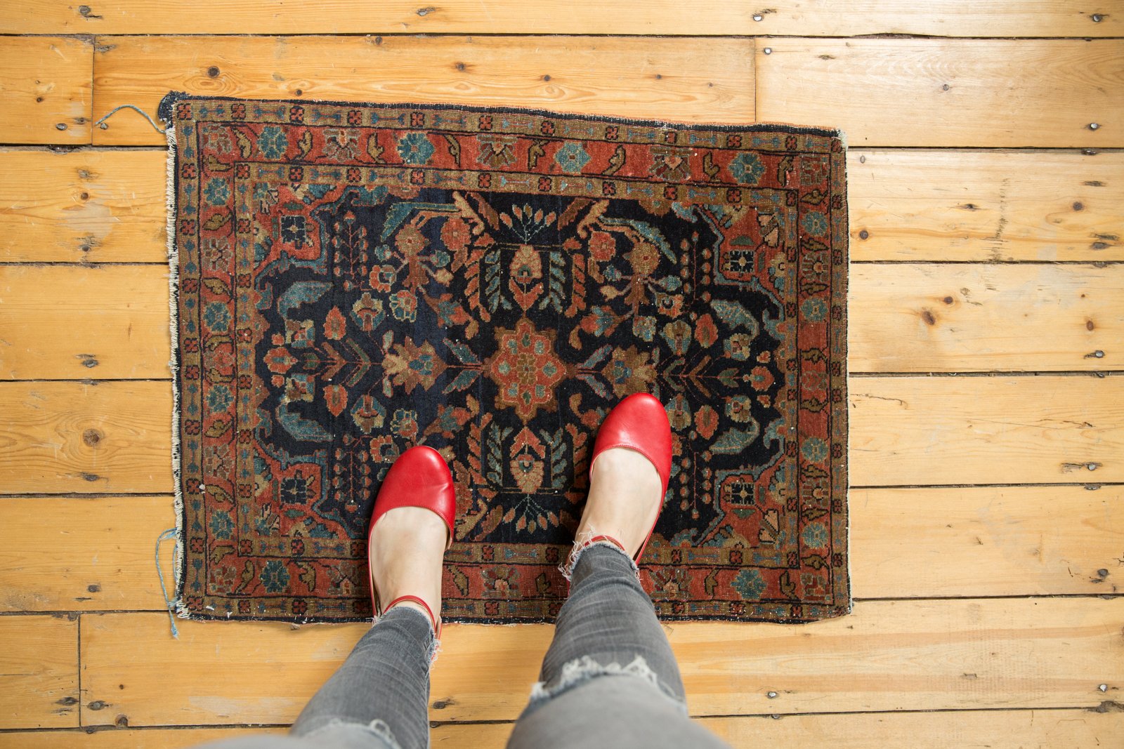 2x2.5 Vintage Mohajeran Sarouk Square Rug Mat // ONH Item 6071 Image 1