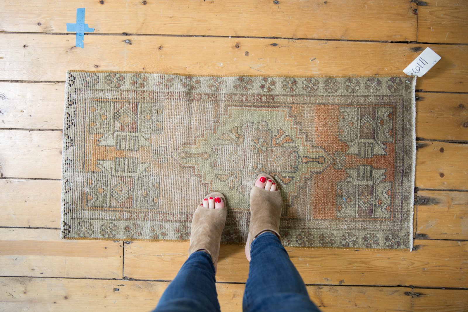 1.5x3.5 Vintage Distressed Oushak Rug Mat Runner // ONH Item 6111 Image 1