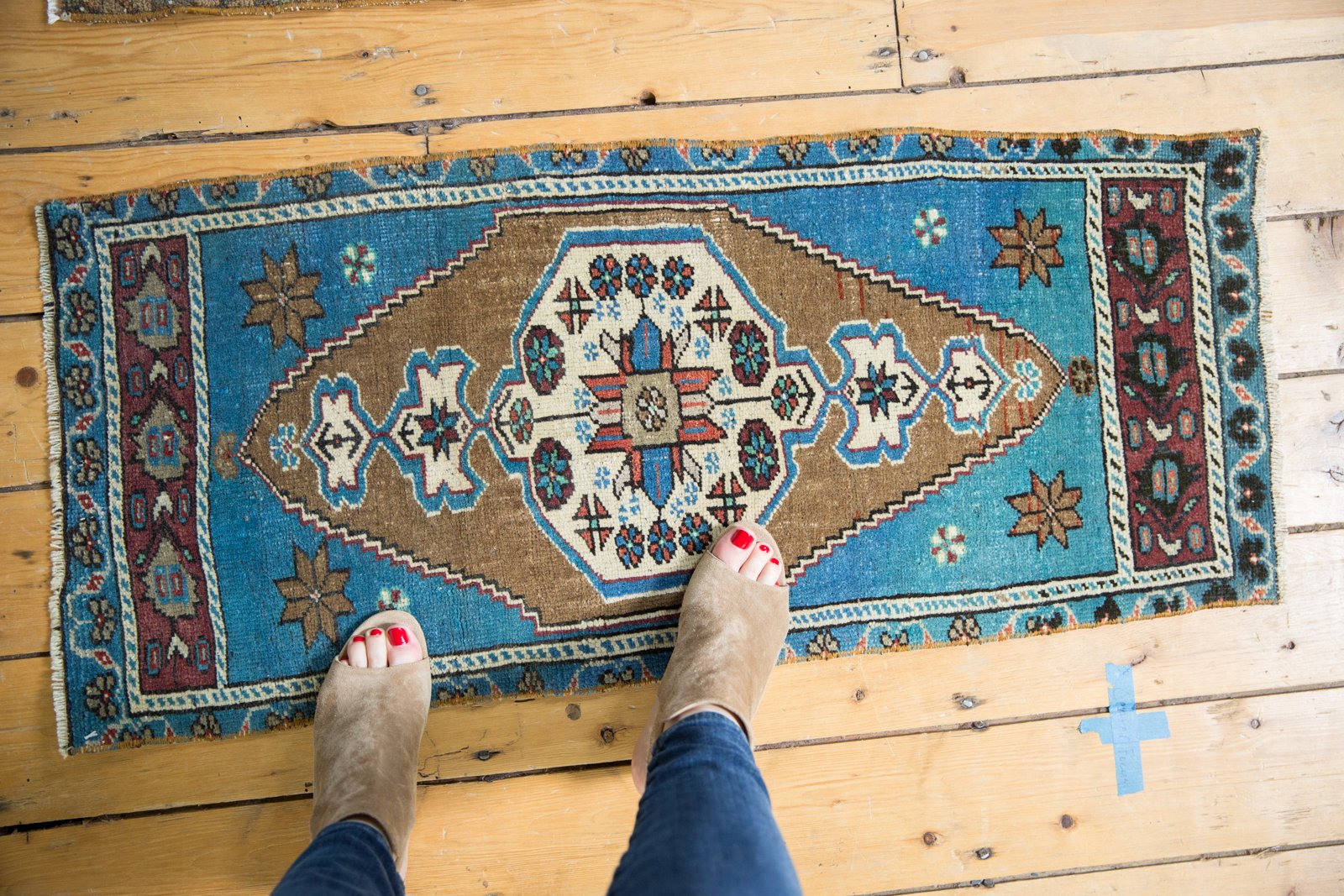 1.5x3.5 Vintage Distressed Oushak Rug Mat Runner // ONH Item 6113 Image 1