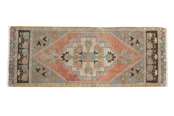 1.5x4 Vintage Distressed Oushak Rug Mat Runner // ONH Item 6119