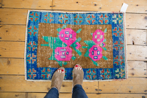 Vintage Distressed Oushak Rug Mat